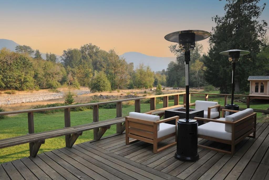 Waterfront Cabin At White Pass And Mount Rainier National Park Packwood Extérieur photo